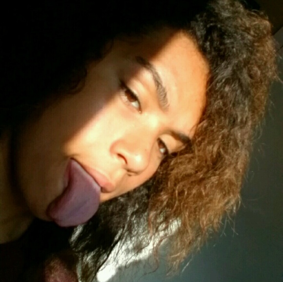 rayonnaackley18